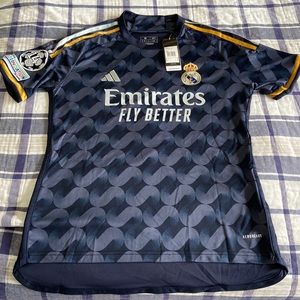 NWT Men's Real Madrid 2023/2024 Away Kit - Size L Vini Jr. #7